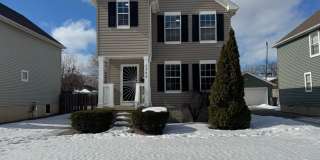 Newly Renovated 3BR/2BA Single-Family Home with Garage – Cleveland Gallery 1