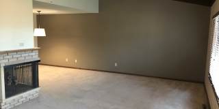 408 Holly Ln Gallery 6