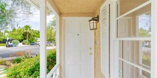 4950 Newcastle Avenue Gallery 4