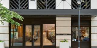 The Promenade at Harbor East Gallery 21