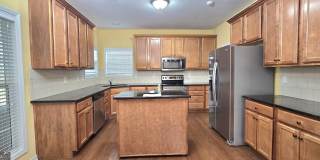 45 Greenview Drive Gallery 12