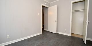 Bulldog Crossing Gallery 12