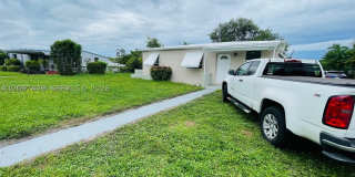 12330 NW 17th Ct Gallery 3