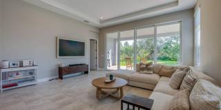 887 LAKE HILL WAY Gallery 12