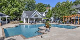 Avenue at Harbison Gallery 1