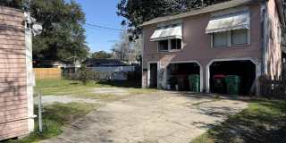 1322 W University Avenue Gallery 25