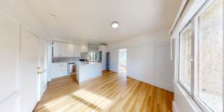 1077  Ashbury Sreeet Gallery 1