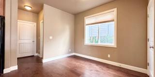 Modern 3 Bed/2.5 Bath with Double Car Garage Townhome in Sandy, OR! Gallery 15