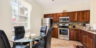 Beautifully furnished 2BR/2BA first-floor condo Gallery 8