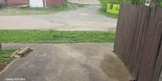 1/2 Off first months rent! 2 Bed/1.5 Bath Townhouse! Water/Garbage Included! Walk to APSU! Gallery 13