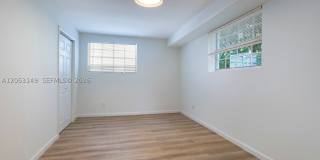 3628 Thomas Ave Gallery 11