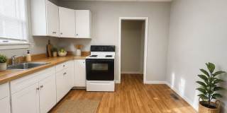 PRELEASING for AUGUST! Close to Campus: In-Unit Washer and Dryer PRELEASING for AUGUST! Close to Campus: In-Unit Washer and Dryer Gallery 1