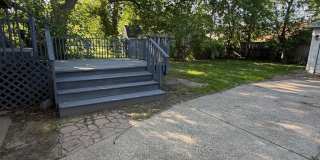 Eastpoint Gem! Gallery 16
