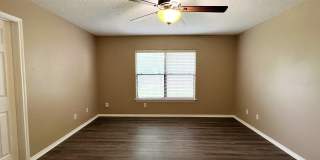 4535 Oakfield Way Gallery 16