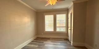 RHODES AREA 4 Bedroom /2.5 Bath House! Gorgeous New Floors Gallery 23