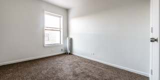 330 N Pine Gallery 7