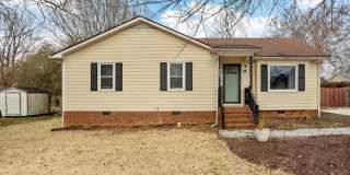 204 Charles Street Gallery 1