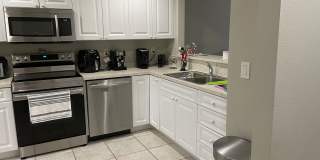 419 Southwest 4th Street Gallery 15