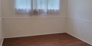 Gorgeous 3 bedroom/1.5 bath home! Gallery 12