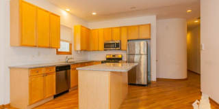 2717 North Wayne Avenue Gallery 2