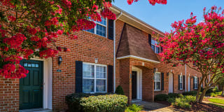 Holly Point Apartments Gallery 5