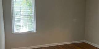 3 Bedroom Westwood Terrace Bungalow (Sorry, No Section 8) Gallery 13