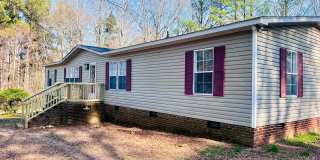 4BR Home - Recently Updated - Available Soon! Gallery 1