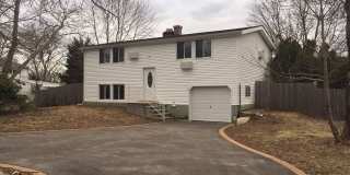 68 University Heights Drive Gallery 20