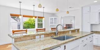 Downtown Napa 3 bed 2 bath single level home Gallery 26