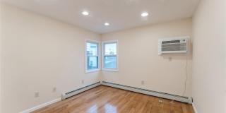 228-20 Edgewood Avenue unit: 2 Gallery 8