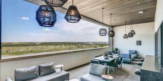 Aura Avant Gallery 28