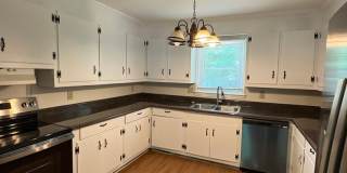 Great Location in Greenville 3 Bedroom 1.5 Bath  Minutes from Downtown!! Gallery 6