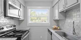 Beautiful 2 Bedroom 1.5 Bath Townhome Beautiful 2 Bedroom 1.5 Bath Townhome Gallery 1