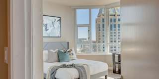 700 West Harbor Drive - 2902 Gallery 52