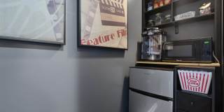 6145 S Eberhart Ave Gallery 16