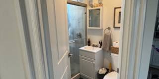Centrally Located, Modern Fenway 2-Bed w/ Laundry Gallery 17