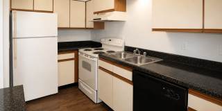 Willow Creek Apartments Gallery 21