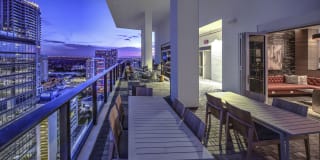 Novo Las Olas Gallery 45