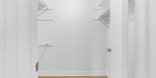 600 Olive Gallery 27