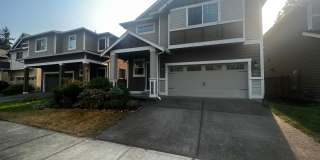 Updated 4 Bedroom Lacey/Hawks Prairie Home for Rent Gallery 3