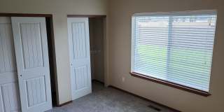 Beautiful home for rent in The Radiant Lake Estates! Gallery 8