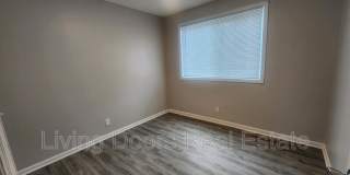 660 S 20th St. Gallery 7