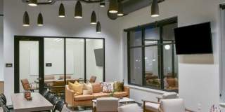 The Arlow on Kellogg Gallery 32
