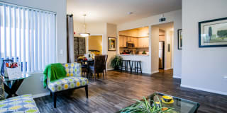 Vintage at The Lakes Apartment Homes Gallery 9