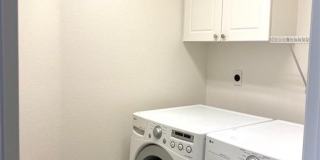 HOLLYFIELD CT - Spacious 5 Bedroom Carmel Valley Home on Quiet Cul-de-Sac — Available Aug 10! $1000 OFF 1st Mo Gallery 12