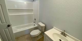 1632 S Hamilton Gallery 12
