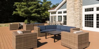 Fairlane Woods Apartments Gallery 12