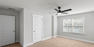 Brand New Townhome- Bike to the beach!!! **MOVE-IN SPECIAL** Gallery 14