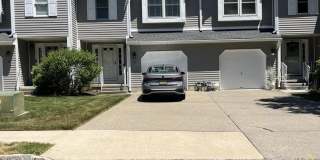 8 Eastborne Drive Gallery 1