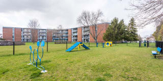 The Township @ St. Charles Apartment Homes Gallery 30
